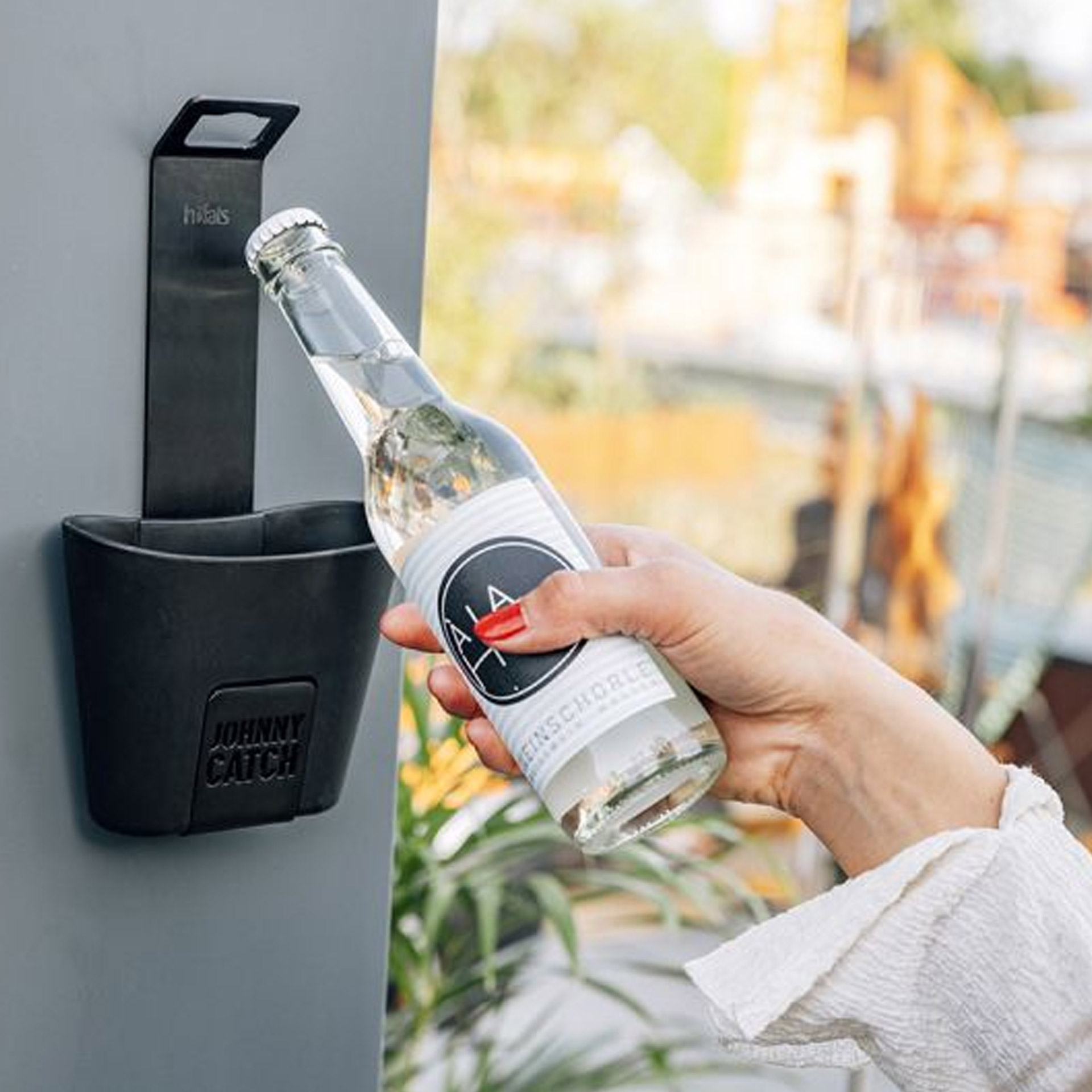 Cup Bottle Opener Black, Flasche, Wasser, Glasflasche, Trinkflasche, Vorrichtung