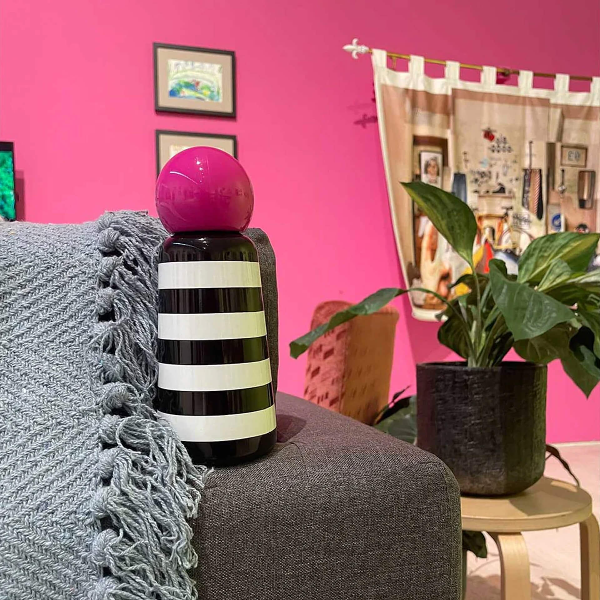 Lund Design House Skittle Trinkflasche stripes & pink