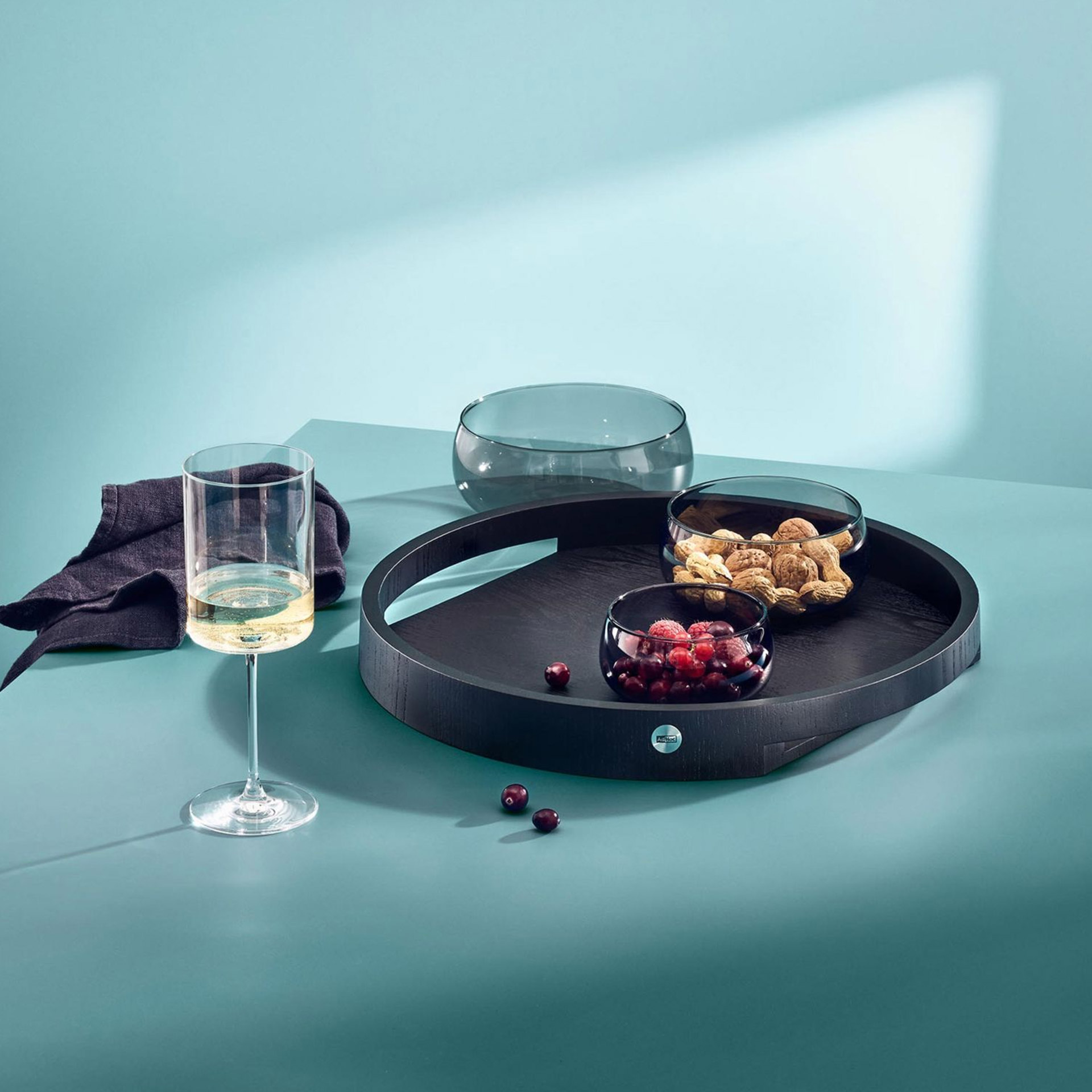 Serving Tray Round Black 50 cm, Tafel, Servierplatte, Schalen, Nüsse, Wein glas