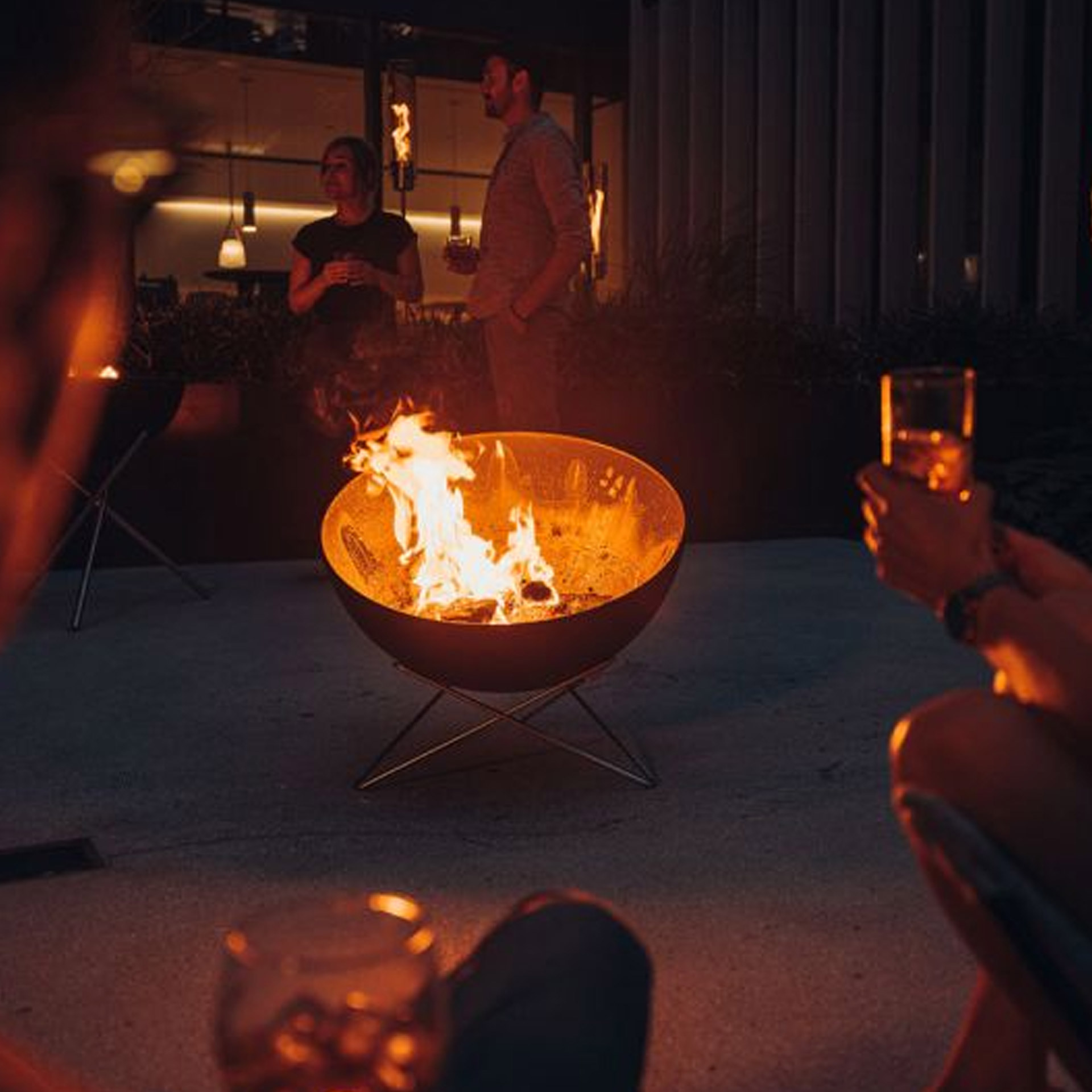 Fire Bowl 70 with star stand, Feuerstelle, Feuerkorb, Outdoor Feuerkorb, Lounge Feuerstelle, Gartenofen