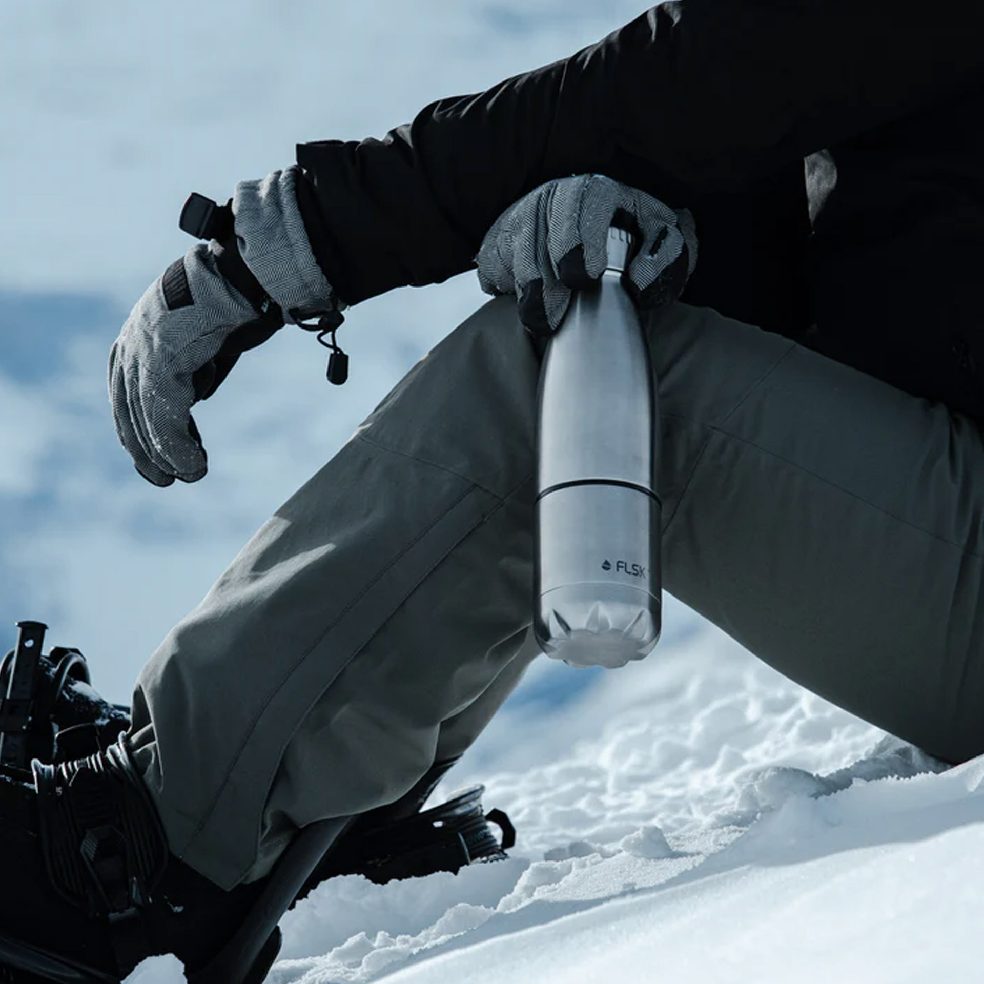 FLSK Trinkflache mit Becher Edelstahl 0.70 l