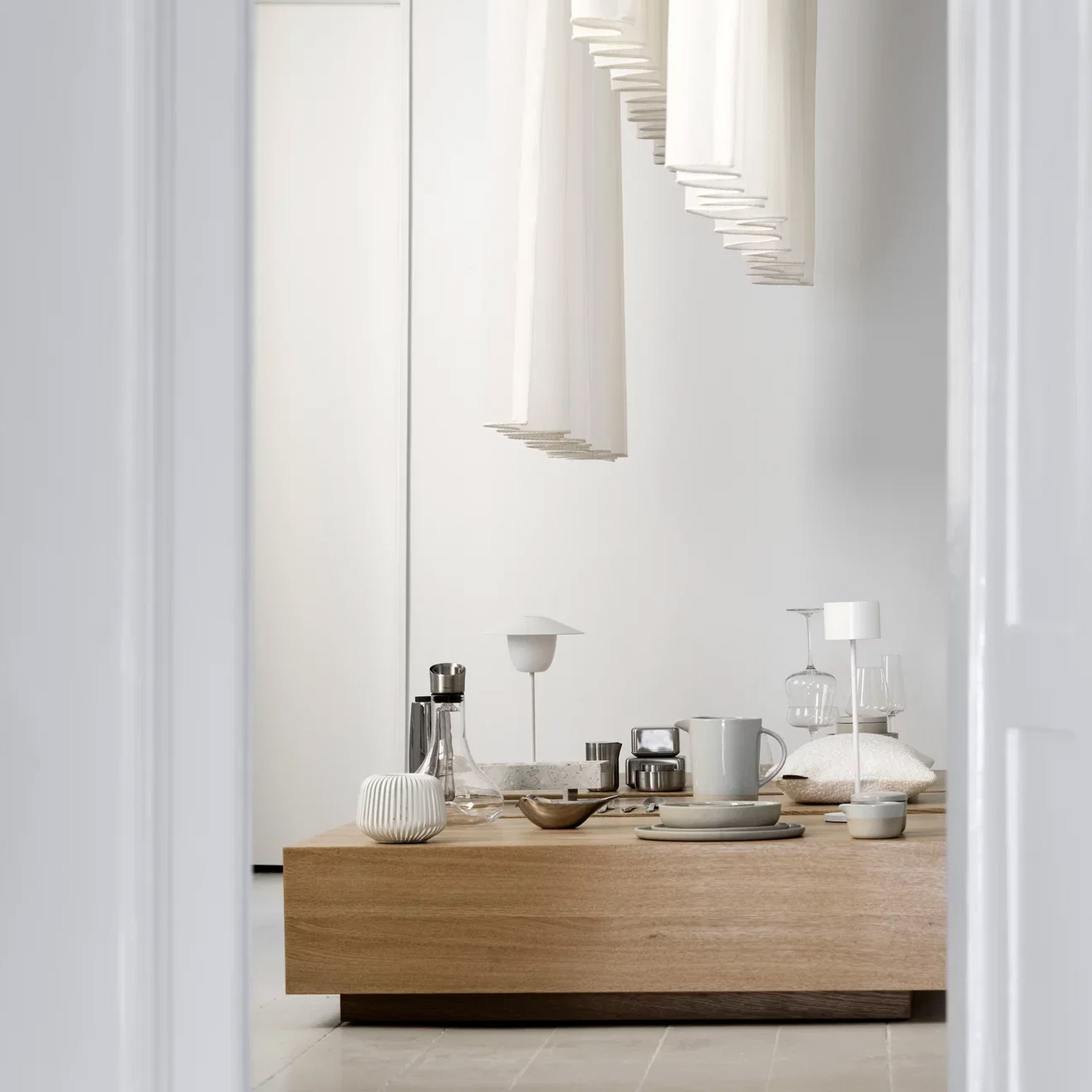 Lantern White S