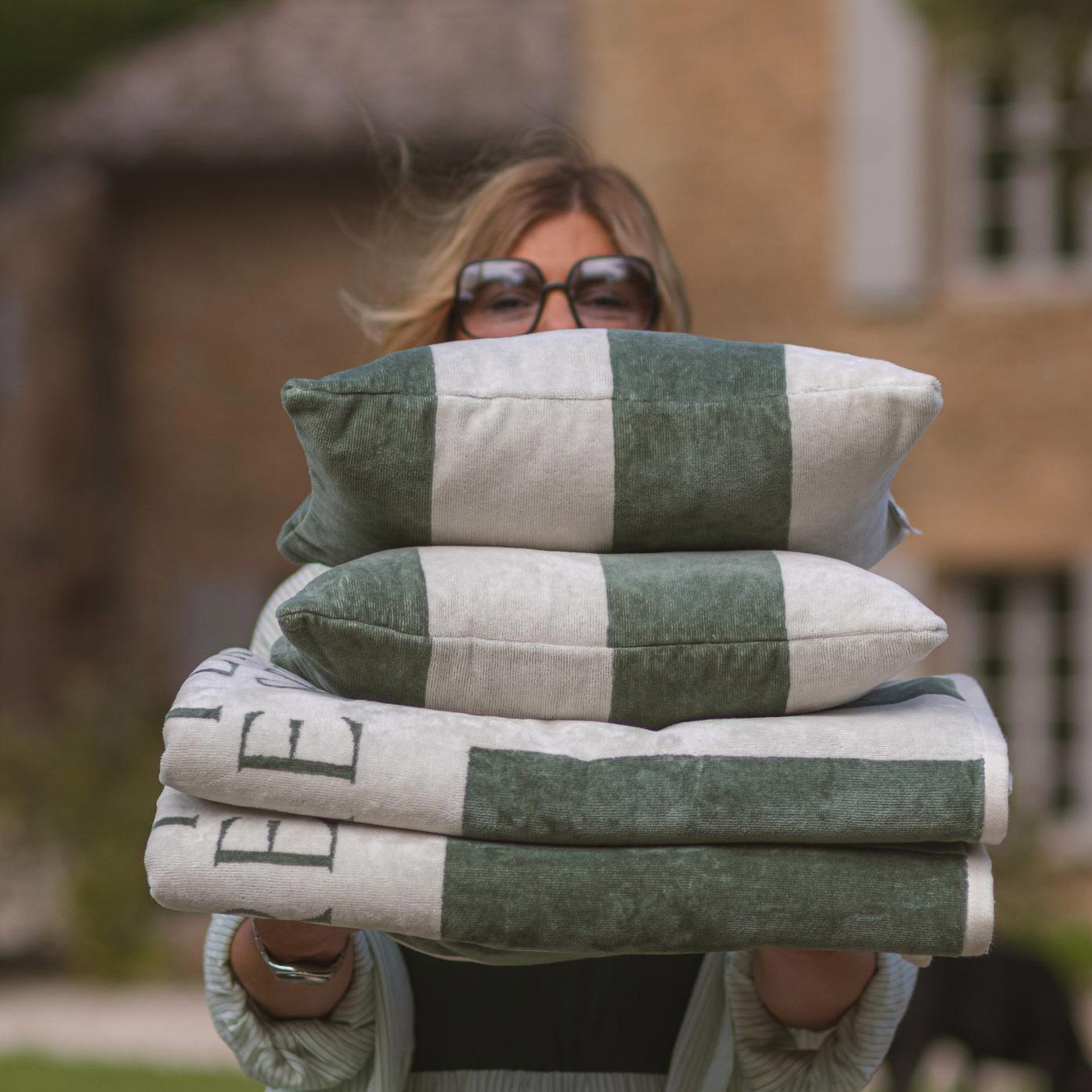Place Reservee CLASSIC Kissen 30x40 cm Eucalyptus, kissen, deko, grün, streifen, textil