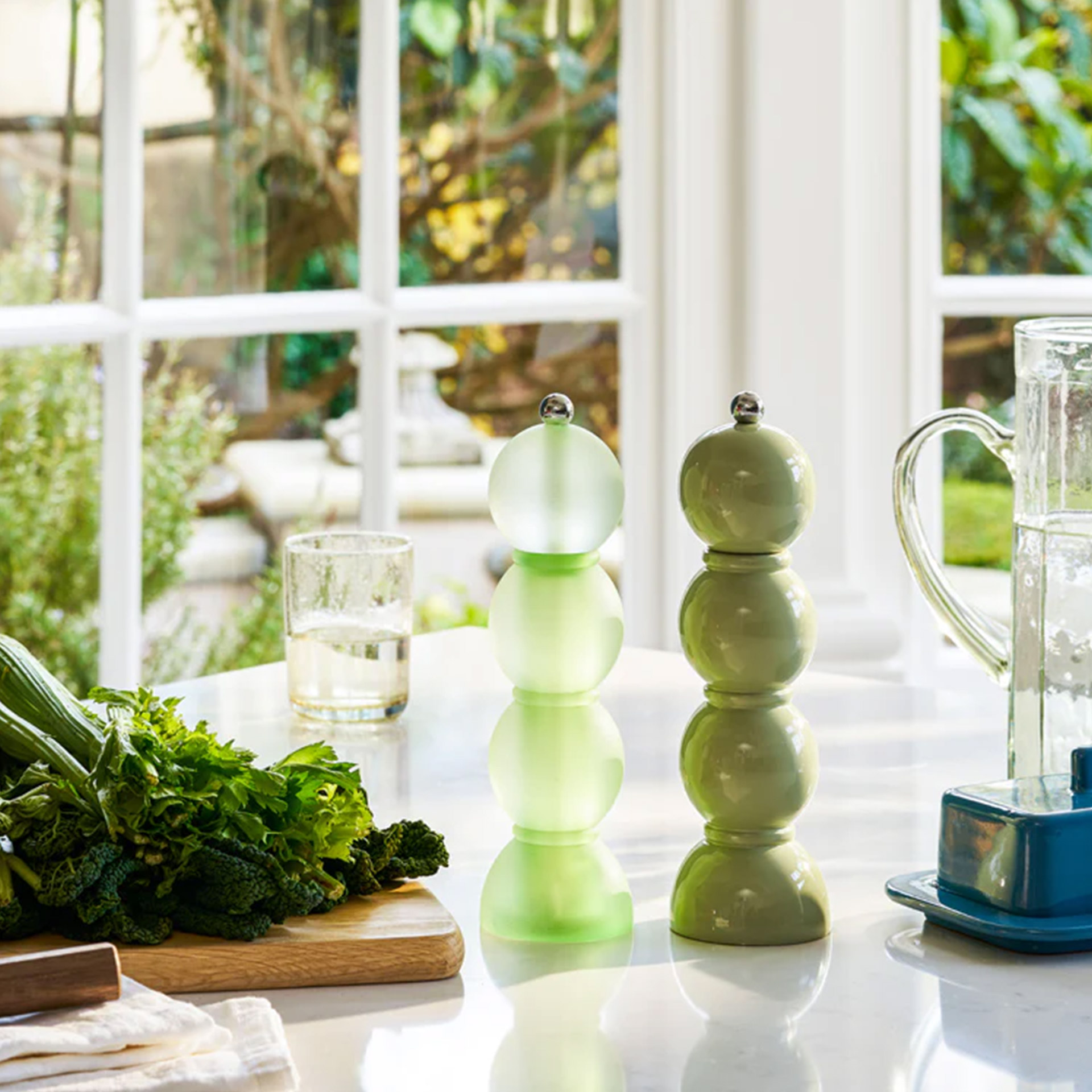 Salt- Pepper Mill sage green 24 cm, Kochzubehör, Salz-/Pfefferstreuer, Salz- und Pfefferstreuer, Griffmulden, Küche