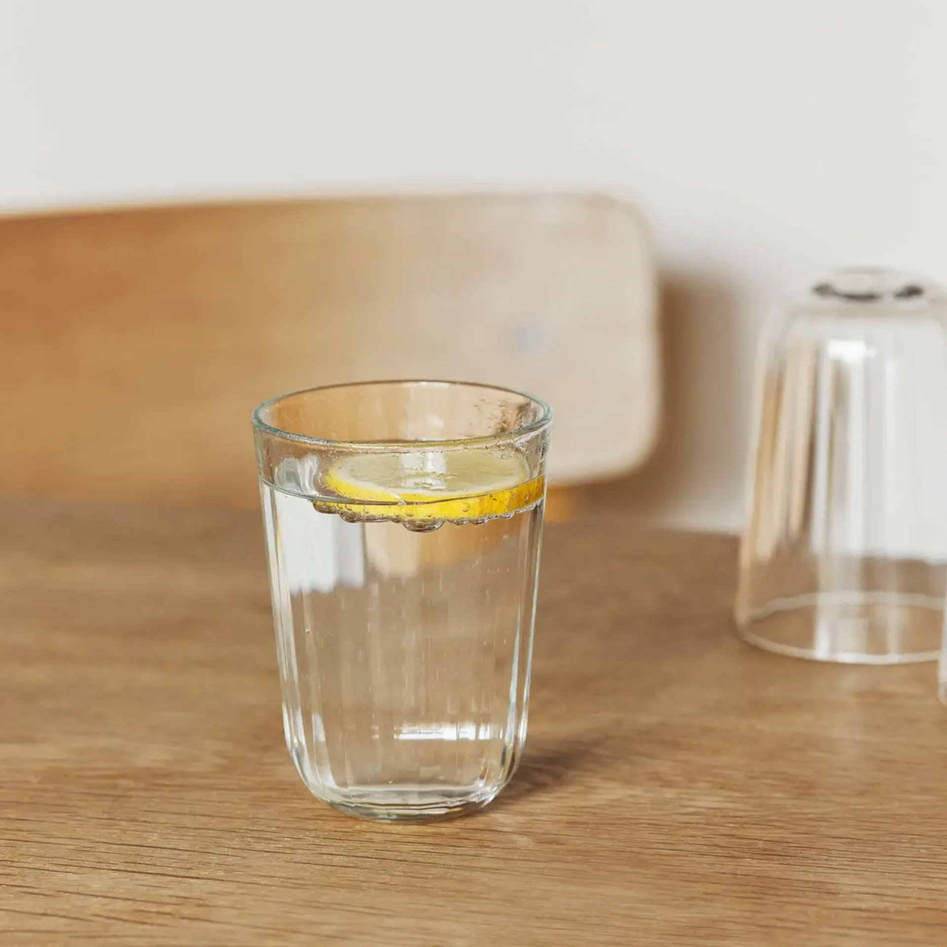 Glass 0.34 l Set of 4, Glas, Wasser, Zitrone, Getränk, Kurze Glasform
