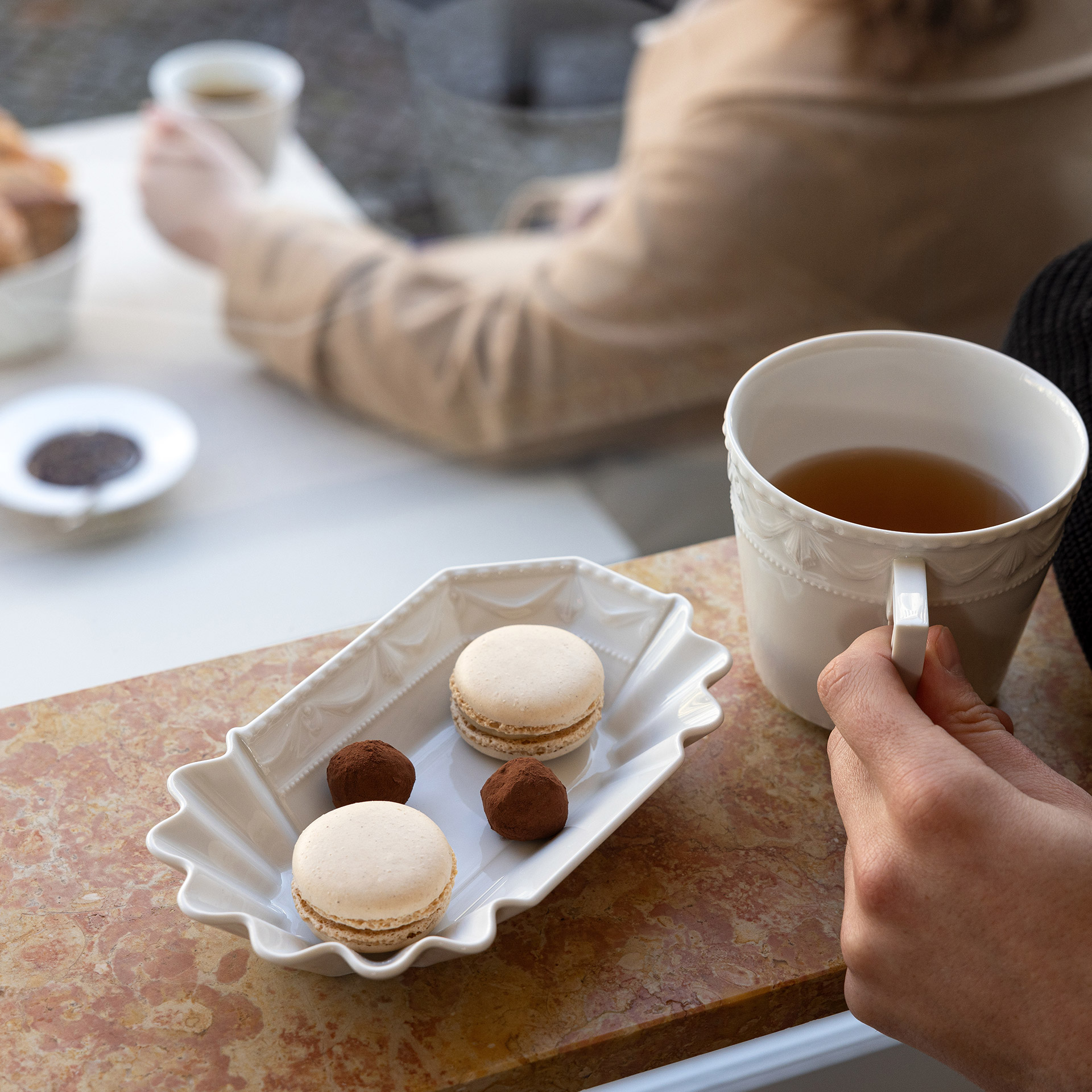Mug 0.35 l White, macarons, tee, tasse, teller, snack