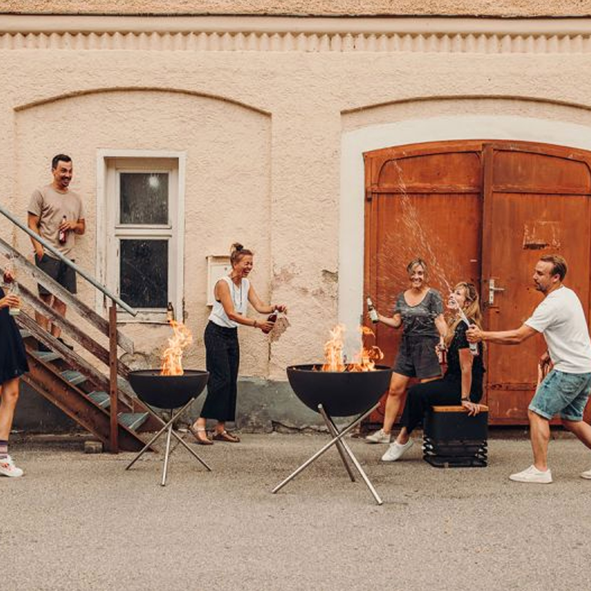 Tripod 70, grill, feuer, grillstelle, outdoor-party, tragegrill