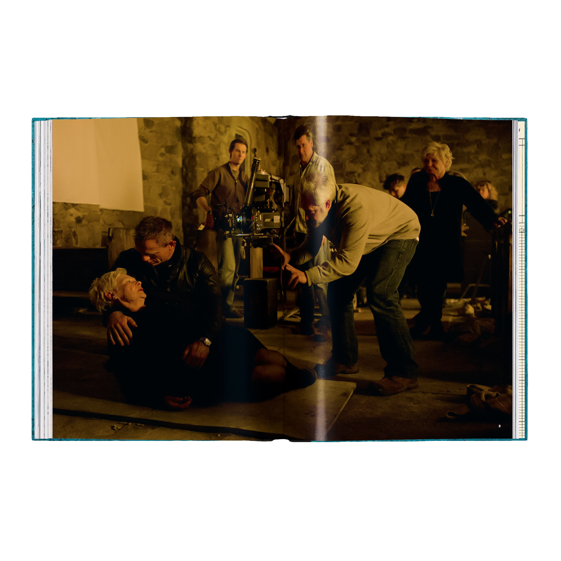 The James Bond Archives. The Complete Films, filmset, Kamera, Crew, Szene, Personen