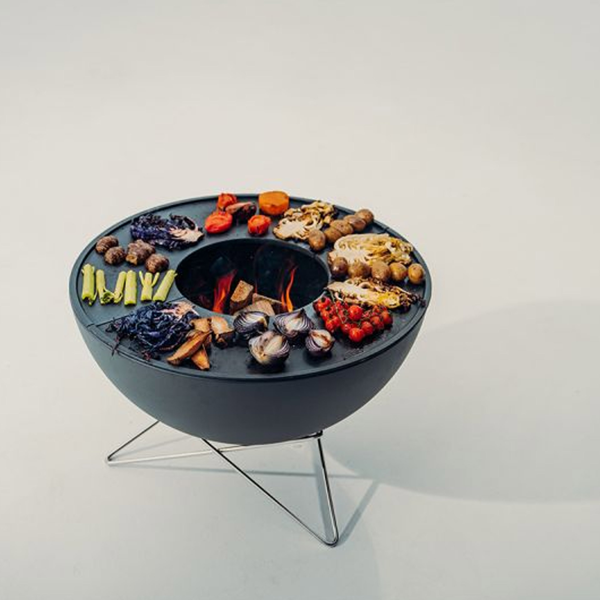 Fire Bowl 70 with star stand, Grill, Feuerstelle, Grillplatte, Gemüse, Trockenfrüchte