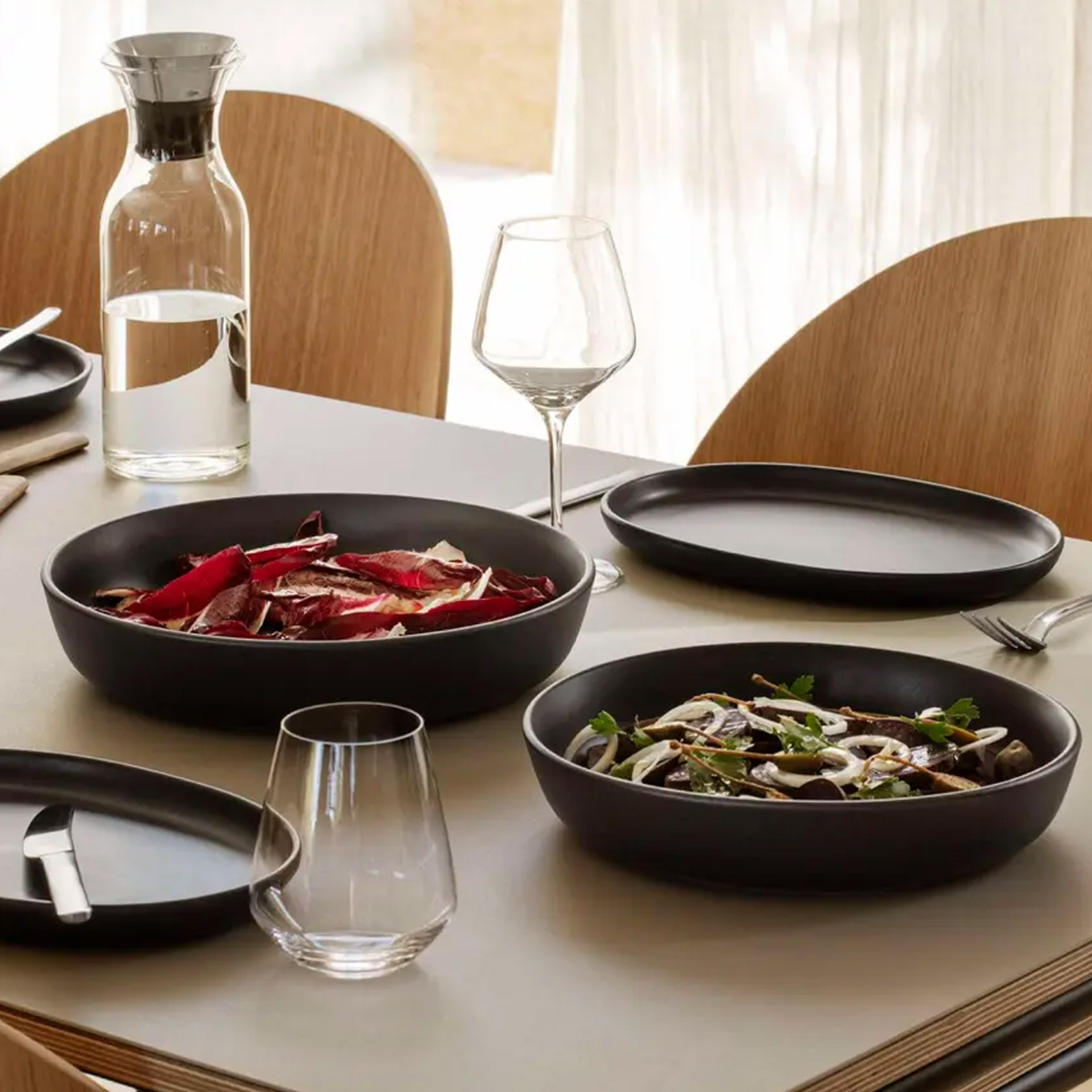 Salatbowl Black 25 cm