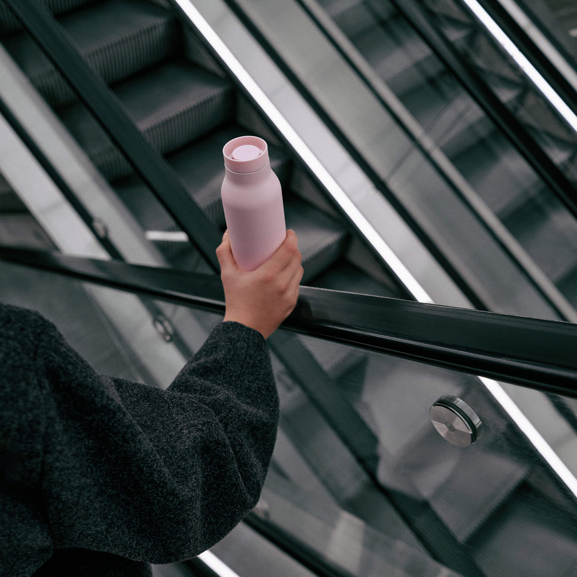 Urban Thermo Flask Funky Ballerina 0.70 l, Wasserflasche, Trinkflasche, Kunststoffflasche, rosa, Gelegenheit unterwegs