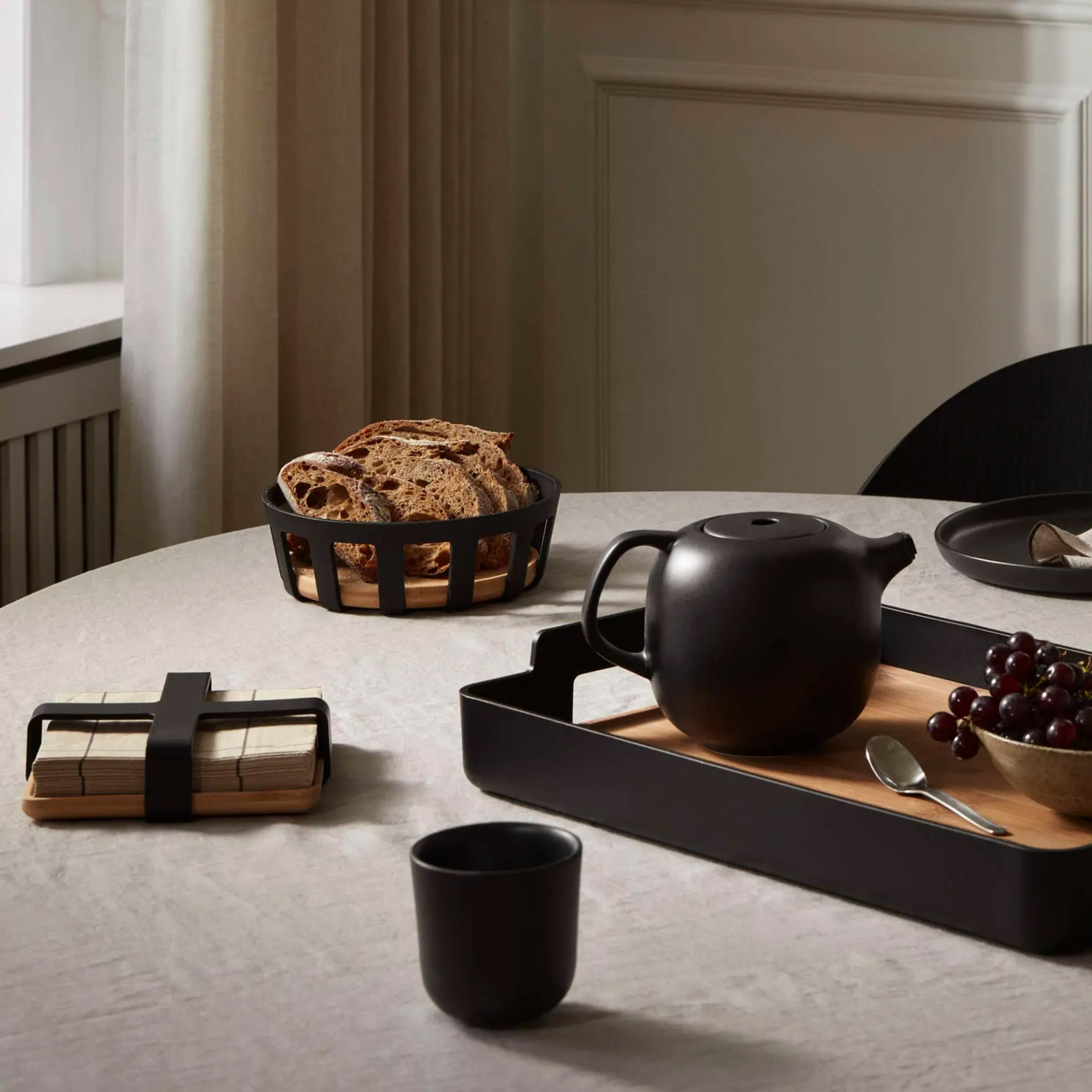 Serving Tray Rectangular, Kaffeekanne, Teezubehör, Schwarz, Schale, Brotkorb